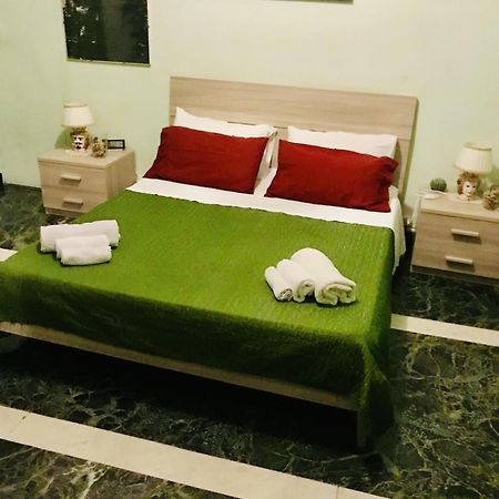Maya'S Apartment Close To Ballaro Market And Central Station باليرمو المظهر الخارجي الصورة