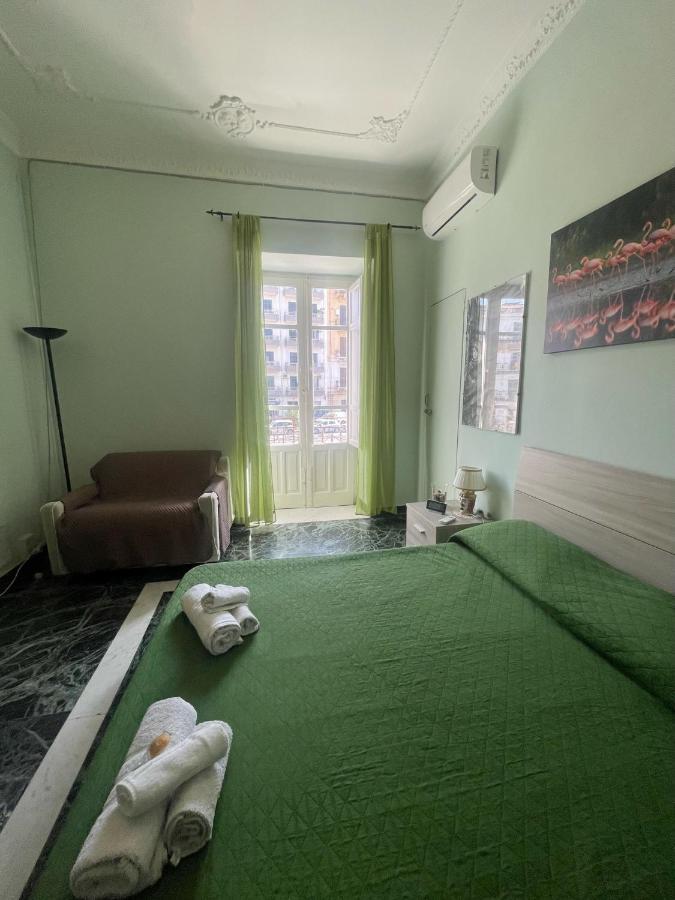 Maya'S Apartment Close To Ballaro Market And Central Station باليرمو المظهر الخارجي الصورة